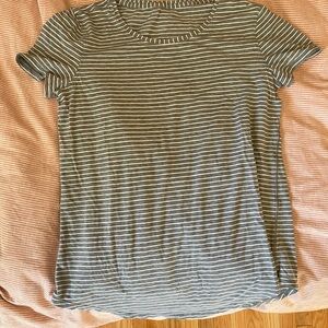 LIKE NEW Lululemon Love Striped Scoop Neck Tee - Gray & White